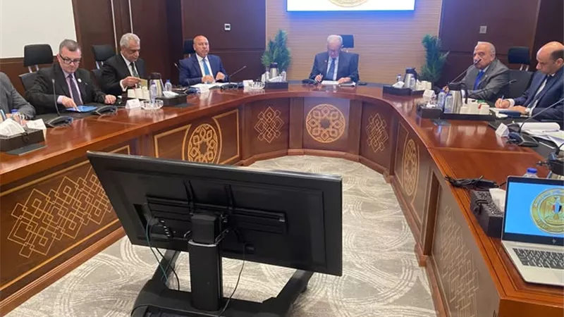 الحكومة تراجع تعديلات مقترحة لتطوير شركات قطاع الأعمال ورفع كفاءتها التشغيلية
