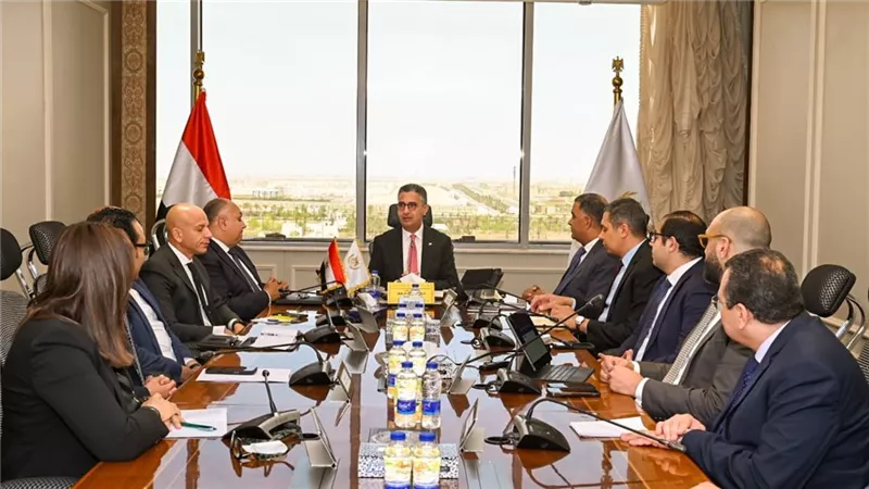 وزير التموين يعقد اجتماعًا موسعًا لمتابعة منظومة كارت الخدمات الحكومية الموحد