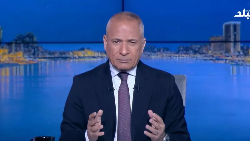 أحمد موسى: شرعية أي حكم تسقط إذا تم تهديد الشعب أو استخدام العنف ضده