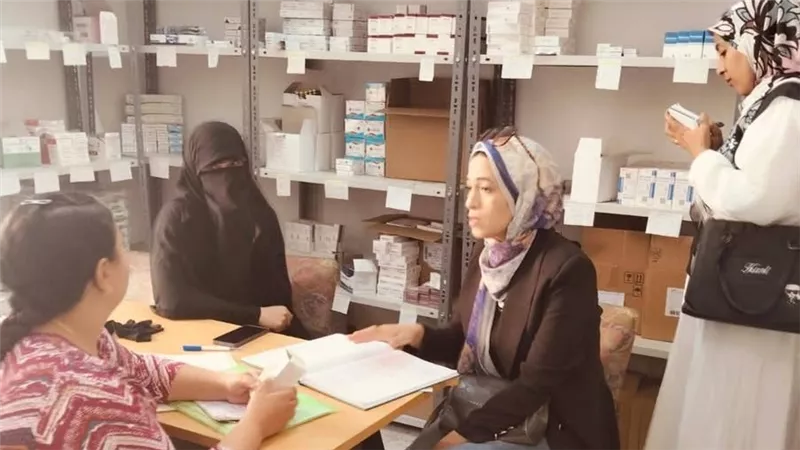 صحة الإسماعيلية تتابع انتظام العمل بعيادتي الجلدية والنفسية