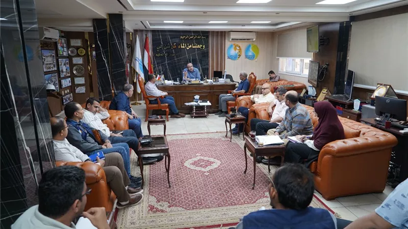 رئيس مياه سوهاج: الالتزام بالجودة والبرامج الزمنية لإنهاء المشروعات