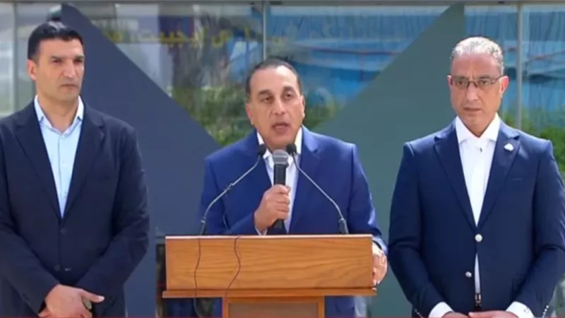 مدبولي: المصانع التي تم تفقدها عرضت خطط التوسعات حتى 2030