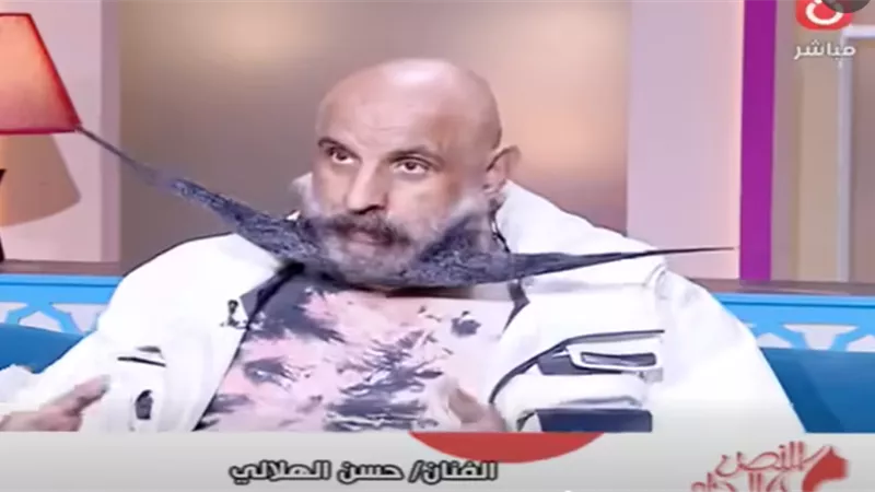 أول تعليق من الفنان حسن الهلالي بعد طرده من عزاء هاني شاكر (فيديو)