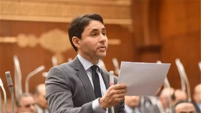 النائب محمد مظلوم: المطارات أصل سيادي يعكس صورة الدولة