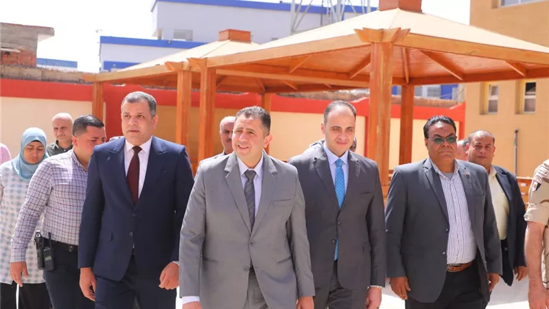 محافظ دمياط يفتتح مشروعات تعليمية جديدة خلال احتفالات العيد القومي