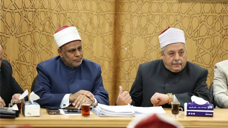 الأزهر يؤكد على ضرورة الالتزام بالضوابط المنظمة لأعمال الامتحانات