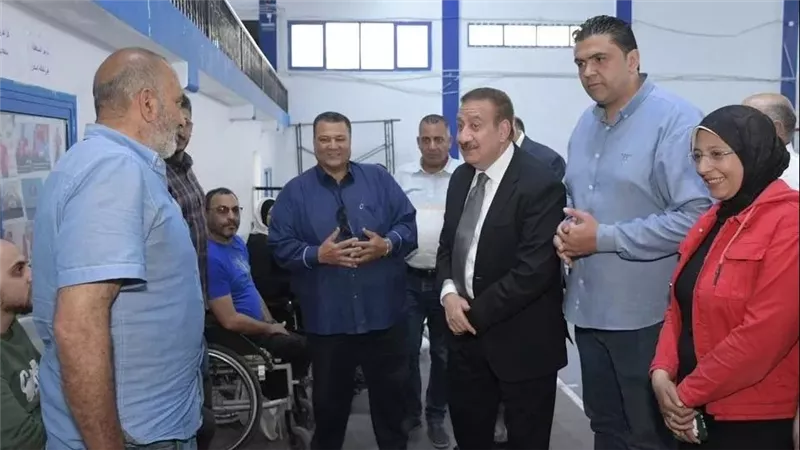 محافظ بورسعيد يوجه بصرف 100 ألف جنيه دعما لنادي ذوي الهمم