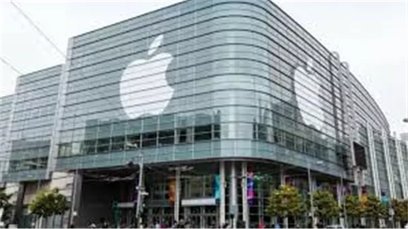 أبل تُحدث ثورة في Siri مع iOS 27.. مساعد ذكي جديد بمواصفات شات بوت متكامل