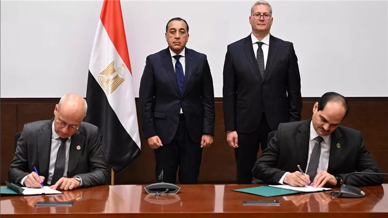 مدبولي يشهد توقيع مذكرة تفاهم لاستكشاف الغاز الطبيعي بمنطقة غرب البحر المتوسط 