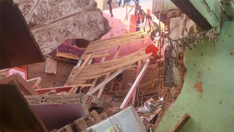 مصرع شخص وإصابة 3 آخرين في انهيار منزل مكون من دورين بالمعابدة بأسيوط 