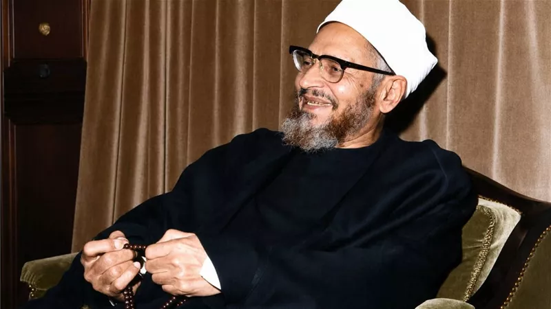 اليوم..نقل شعائر الجمعة من مسجد الإمام عبد الحليم محمود بحضور وزير الأوقاف