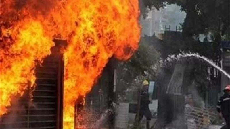 بطولة شاب تنقذ 3 أطفال من النيران داخل شقة سكنية فى حلوان
