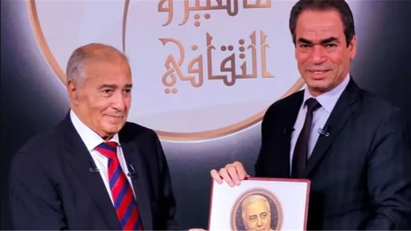 الهيئة الوطنية للإعلام تمنح فاروق جويدة وسام ماسبيرو تقديرًا لمسيرته الإبداعية