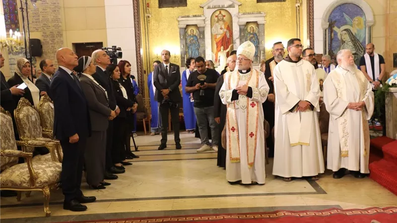 محافظ القاهرة يشهد احتفال الكنيسة الكلدانية باليوبيل الماسي لكنيسة سيدة فاتيما