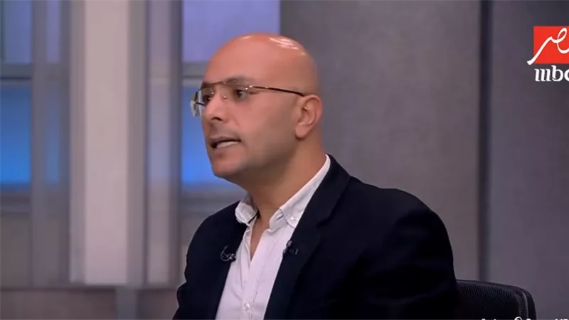 أب مش مجرم.. أحمد منسي يطالب بنظرة عادلة داخل قضايا الأسرة