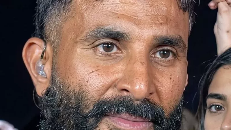 لوك جديد.. أحدث ظهور للمطرب أحمد سعد بعد انفصاله عن زوجته علياء بسيوني