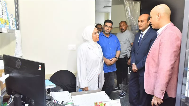 محافظ أسيوط يفاجئ مستشفى المبرة لمتابعة انتظام العمل والوقوف على مستوى الخدمات