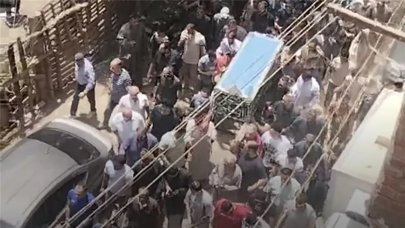 جنازة مهيبة لسلمى طبيبة الروماتيزم والطب الطبيعي بجامعة المنوفية لإصابتها في حادث