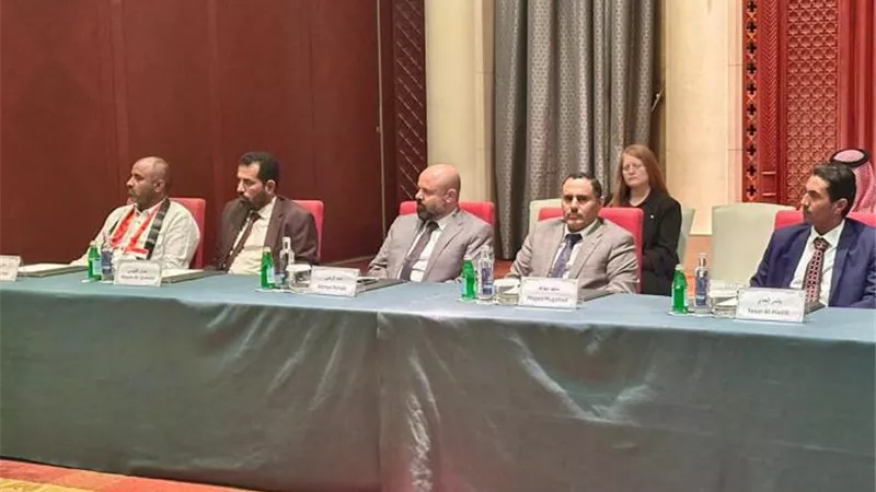 انفراجة إنسانية كبرى.. اتفاق لتبادل أكثر من 1700 معتقل في اليمن