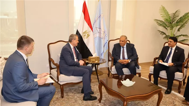 رئيس القومي لحقوق الإنسان يستقبل سفير أوكرانيا لبحث التعاون المشترك