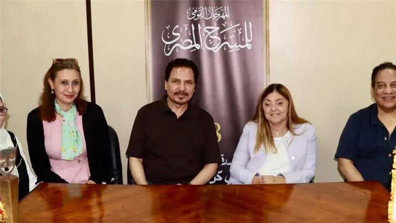 المشرف على القومي لذوي الإعاقة تلتقي رئيس المهرجان القومي للمسرح المصري 