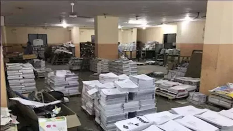 بداخلها 59 ألف مطبوع تجاري.. القبض على مدير مطبعة بدون ترخيص بالشرقية 