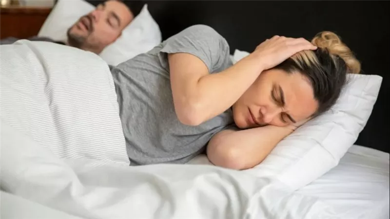     هل الشخير مؤشر على مشكلات خطيرة في القلب؟ إليكي الحقيقة الطبية الكاملة
