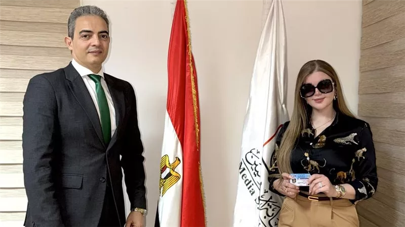 “دعمك الدائم محل تقدير”.. ياسمين الخطيب توجه رسالة لـ نقيب الإعلاميين