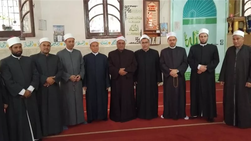 لنشر المنهج الوسطي.. ثلاث قوافل دعوية مشتركة بين الأزهر والأوقاف بالمساجد