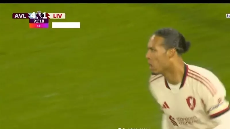 نتيجة وأهداف مباراة ليفربول وأستون فيلا الشوط الثاني (2-4) في الدوري الإنجليزي