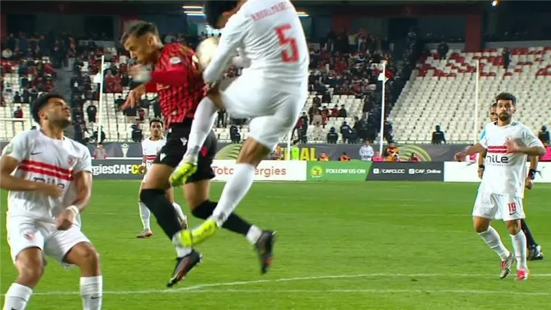 خاص.. الزمالك يفتح باب الرحيل أمام 3 لاعبين ضمن خطة إعادة البناء