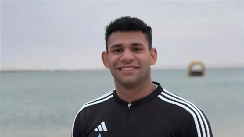 عبدالرحمن يونس يتألق ويحصد 3 ذهبيات ببطولة إفريقيا ويحطم الرقم العالمي 