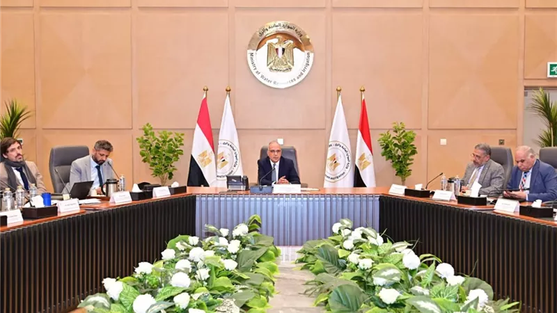 وزير الري يبحث سبل تعزيز التنسيق والشراكة لدعم أولويات قطاع المياه في مصر