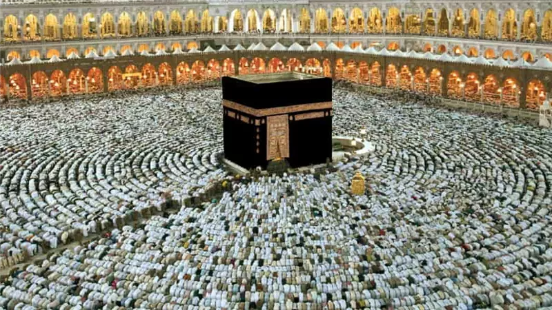 للحفاظ على صحتك.. كيف تحافظ على الترطيب أثناء الحج؟