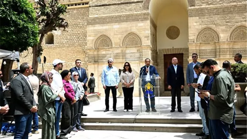 مدبولي: الدولة تعمل على إحياء القاهرة التاريخية وتحويلها لعاصمة ثقافية وتراثية