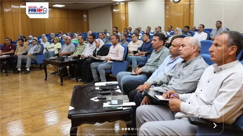 استعدادات مكثفة بالمنيا للامتحانات وعيد الأضحى ومواجهة مخالفات البناء