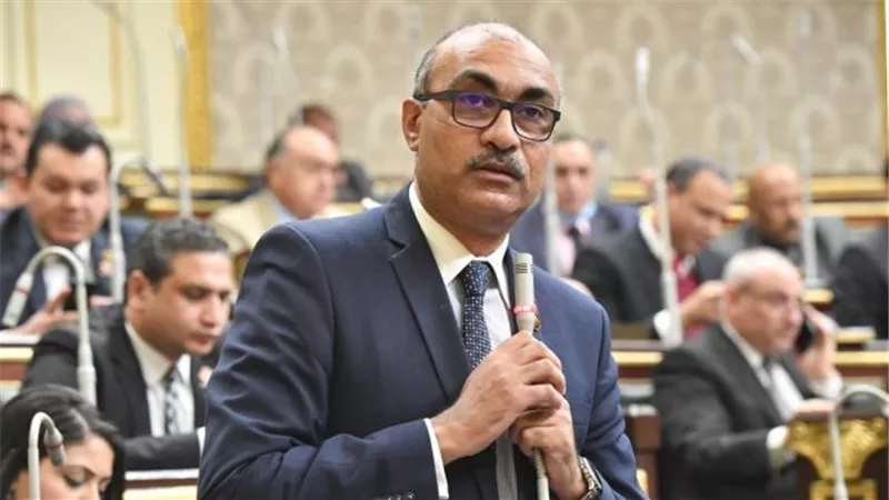 مشروع قانون جديد للتصالح في مخالفات البناء.. إيهاب منصور يكشف 3 مكاسب كبرى