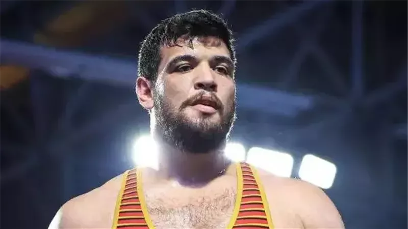 أبطال مصر الأولمبيون يصرخون: مفيش احترام بشلن.. أخرنا ميدالية خشب