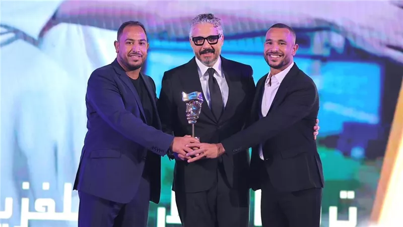 محمد الدهشوري يقود سيلفر سكرين للتتويج بجائزتين في الإعلانات