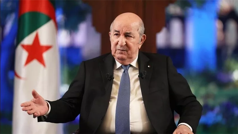 رئيس الجزائر يهنئ اتحاد العاصمة بعد الفوز على الزمالك والتتويج بالكونفدرالية