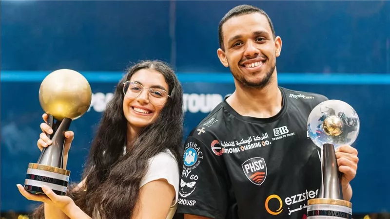 جوهر نبيل يهنئ أمينة عرفي ومصطفى عسل بعد التتويج ببطولة العالم للإسكواش