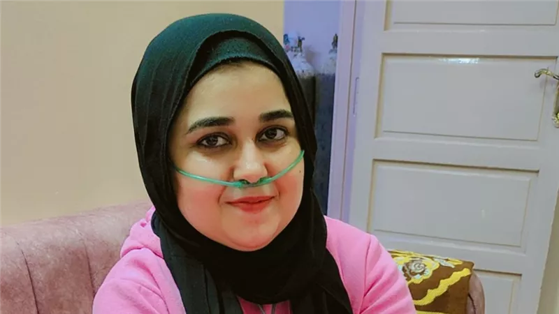 آية تصارع من أجل البقاء.. استغاثة فتاة من الشرقية لإنهاء إجراءات علاجها
