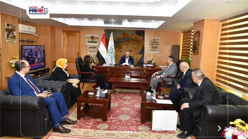 الفيوم تبحث تطوير النقل الجماعي ودعم الأسر الأولى بالرعاية