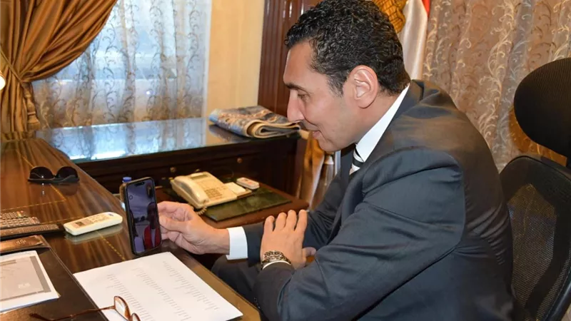 وزير الرياضة يهنئ جنا الجندي بعد برونزية كأس العالم للخماسي الحديث ببلغاريا