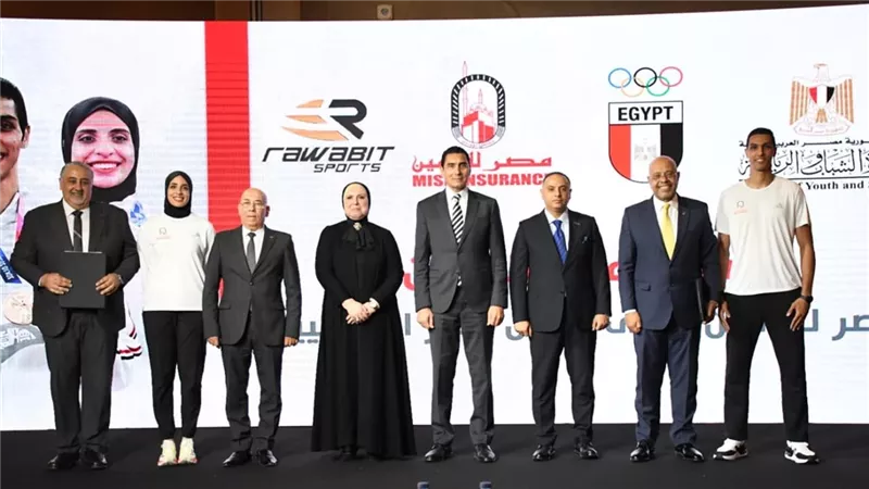 وزير الرياضة يشهد المؤتمر الصحفي للإعلان عن رعاية سيف عيسى وفريال أشرف