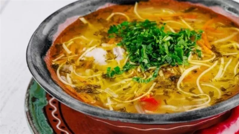 طريقة تحضير شوربة المكرونة الأرمنية الشهية بخطوات سهلة وسريعة في المنزل
