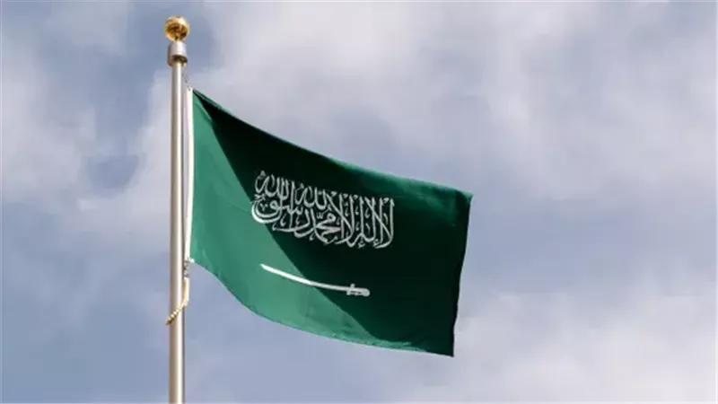 الصحف السعودية: بدأ موسم الحج والرياض تكثف تحركاتها الإقليمية 