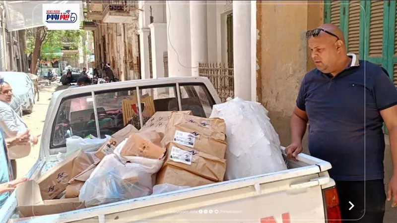 ضبط صيدلية مخالفة وتحرير 261 محضرًا و10 آلاف عبوة دوائية مجهولة المصدر بالمنيا