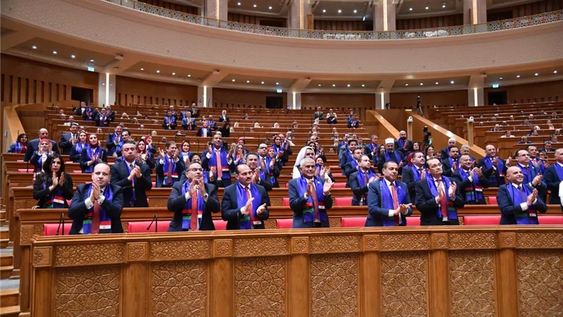 ترحيب حار من نواب حماة الوطن للمستشارعقيلة صالح تحت القبة