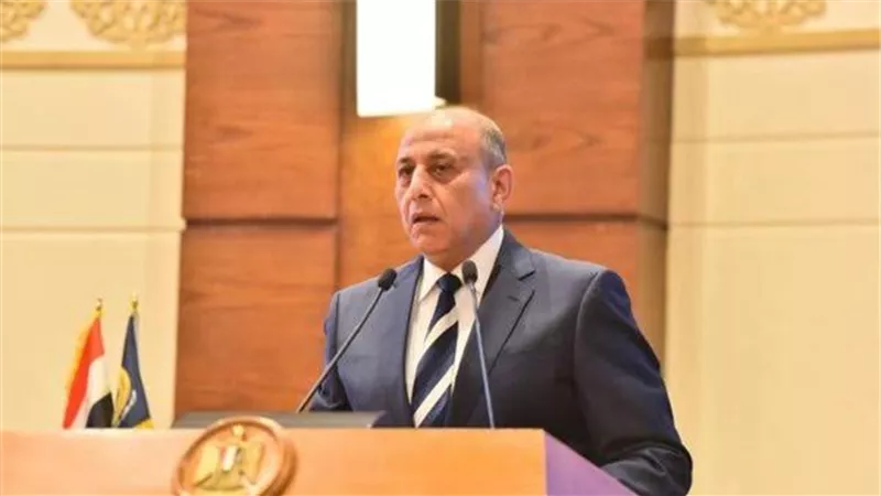 عباس حلمي: نؤكد أهمية الحفاظ على الشرعية الدستورية ورفض محاولات تقسيم ليبيا